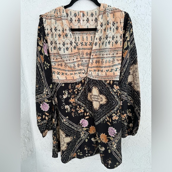 Free People Dresses & Skirts - Free People Descanso Mini Dress Small Long Sleeve Boho